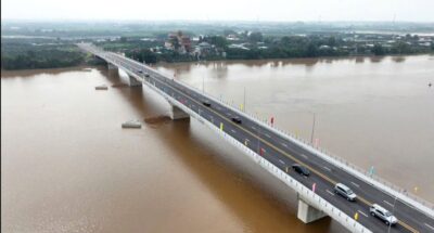Xây dựng cầu Bạch Đằng 2